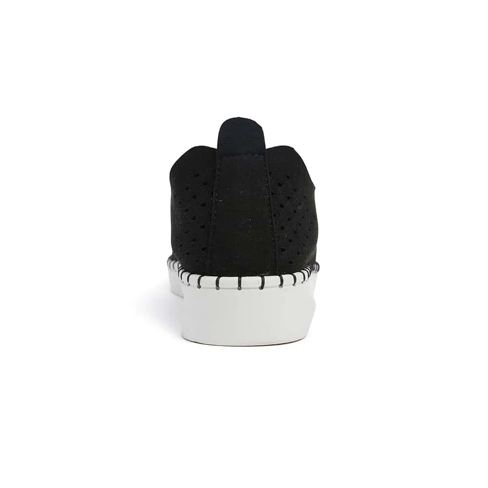 Dot Sneaker in Black
