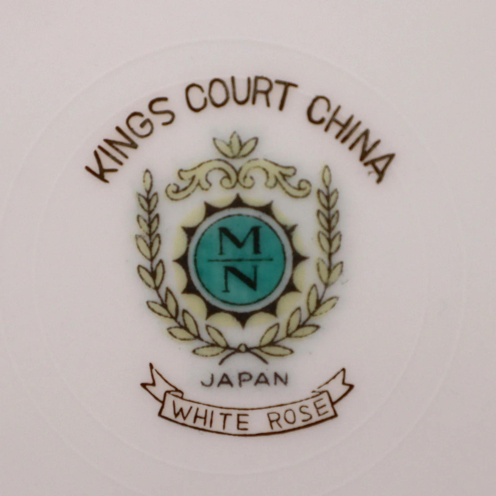 Kings Court 4pc  White Rose Fruit Berry Bowl 5 1/2" Vintage 1960's