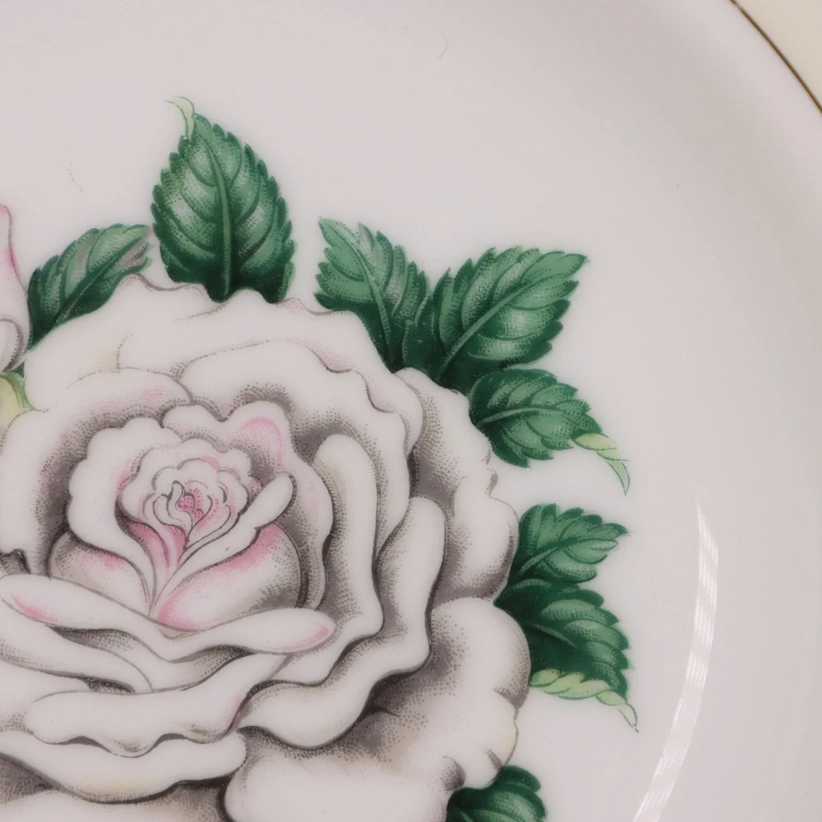 Kings Court White Rose Rimmed Soup Bowl 8 1/2" Vintage China 1960's